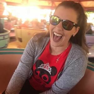 Meet your Posher, Julie